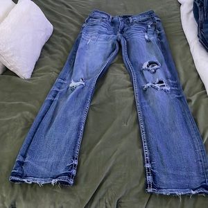 Men’s Buckle Jeans